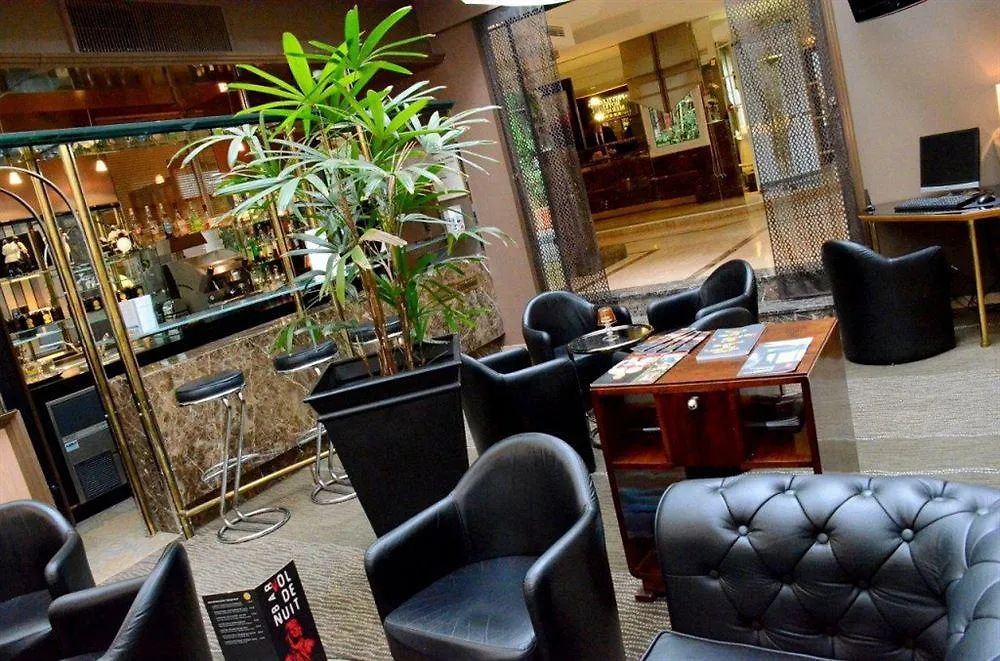 Hôtel Mermoz Toulouse 4*,